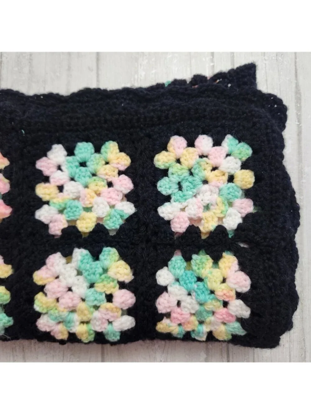 Handmade Baby Chrochet Granny Sqaure Pastel Pinks Blues Afghan Blanket Throw
